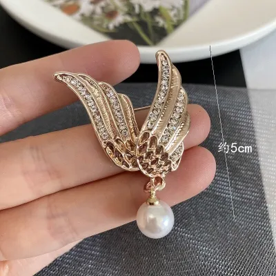 Pearl Drop Wings Stone Hijab Brooch/Pin